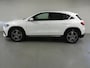 Mercedes-Benz GLA 200 Business Solution AMG | Automaat | Climate Control | Navigatie | Camera | LED | AMG Styling | AMG Line | Tempomat