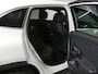 Mercedes-Benz GLA 200 Business Solution AMG | Automaat | Climate Control | Navigatie | Camera | LED | AMG Styling | AMG Line | Tempomat