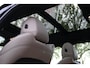 BMW 3-Serie Touring 330i High Executive M-PAKKET PANO DEALER OND.!