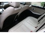 BMW 3-Serie Touring 330i High Executive M-PAKKET PANO DEALER OND.!