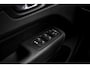 Volvo XC60 Recharge T6 AWD Ultimate Dark | Luchtvering | Bowers & Wilkins audio | Trekhaak | 360 Camera | Stoel- en stuurwielverwarming |