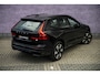 Volvo XC60 Recharge T6 AWD Ultimate Dark | Luchtvering | Bowers & Wilkins audio | Trekhaak | 360 Camera | Stoel- en stuurwielverwarming |