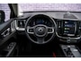 Volvo XC60 Recharge T6 AWD Ultimate Dark | Luchtvering | Bowers & Wilkins audio | Trekhaak | 360 Camera | Stoel- en stuurwielverwarming |