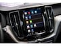 Volvo XC60 Recharge T6 AWD Ultimate Dark | Luchtvering | Bowers & Wilkins audio | Trekhaak | 360 Camera | Stoel- en stuurwielverwarming |