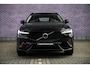 Volvo XC60 Recharge T6 AWD Ultimate Dark | Luchtvering | Bowers & Wilkins audio | Trekhaak | 360 Camera | Stoel- en stuurwielverwarming |