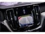 Volvo XC60 Recharge T6 AWD Ultimate Dark | Luchtvering | Bowers & Wilkins audio | Trekhaak | 360 Camera | Stoel- en stuurwielverwarming |