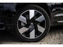 Volvo XC60 Recharge T6 AWD Ultimate Dark | Luchtvering | Bowers & Wilkins audio | Trekhaak | 360 Camera | Stoel- en stuurwielverwarming |