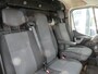 Renault Master T35 2.3 dCi L2H2 Euro 6, Airco Navigatie, 3-Zits, Trekhaak.