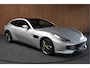 Ferrari GTC4 Lusso 3.9 V8 T Carbon Passengerdisplay JBL Liftsysteem  Daytona style seats Camera Leer Navi