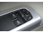 Volvo C30 2.5 T5 Summum | 5 CILINDER! | Cruise control | High Performance Audio | 17" lm velgen | Leder | Spoiler | Parkeersensoren | Climate control | Bluetooth | Actieve bocht verlichting |