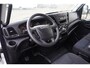 IVECO Daily 35C14 140 pk Bakwagen met Deuren 30m3 Airco ECC, Cruise Control, Luchtvering, LxBxH 530x227x240 cm