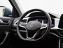 Volkswagen T-Roc 1.5 TSI Life Edition 150 PK DSG | Automaat | Stoelverwarming | Apple Carplay | Digital Cockpit | Climate Control | Achteruitrijcamera | Keyless | LED Verlichting | Rijstrookbehoudassistent |