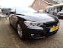 BMW 3-Serie Touring 320i High Executive Automaat / leder / Navi / Head Up / M Pakket