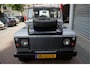 Land Rover Defender 90 2.3 Benzine 5 Personen * Nieuwstaat * Binnen buiten gerestaureerd met behoud originele elementen * Wegenbelastingvrij | Te koop For Sale Rotterdam Nederland