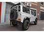 Land Rover Defender 90 2.3 Benzine 5 Personen * Nieuwstaat * Binnen buiten gerestaureerd met behoud originele elementen * Wegenbelastingvrij | Te koop For Sale Rotterdam Nederland