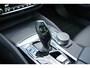 BMW 5-Serie Touring 540d 340 PK xDrive M-Sport High Executive, Panoramadak, Elek. Trekhaak, Harman/Kardon, Soft-Close