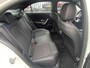 Mercedes-Benz A-klasse A200 Limousine 163pk 7G DCT-aut. Launch Edition AMG NL-auto met o.a. 18", wide-screen dash, camera, LED, navi, CarPlay, etc., etc.