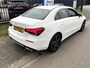 Mercedes-Benz A-klasse A200 Limousine 163pk 7G DCT-aut. Launch Edition AMG NL-auto met o.a. 18", wide-screen dash, camera, LED, navi, CarPlay, etc., etc.
