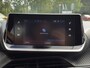 Peugeot 208 1.2 Active 75pk Navigatie | Apple Carplay & Android Auto | AIRCO | Cruise control | Bluetooth bellen & muziekstreaming | LM-velgen zwart | USB-poort