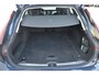 Volvo V90 T6 350PK Automaat Recharge AWD Plus Bright / Adpatieve cruise control/ BLIS/ Elektrische stoelen/ Harman Kardon audio/ Stoel en stuurwielverwarming/ Parkeersensoren met camera