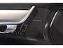Volvo V90 T6 350PK Automaat Recharge AWD Plus Bright / Adpatieve cruise control/ BLIS/ Elektrische stoelen/ Harman Kardon audio/ Stoel en stuurwielverwarming/ Parkeersensoren met camera