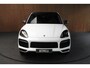 Porsche Cayenne Coupé 3.0 GT Sport Chrono Carbon Softclose Camera Bose Elektr. uitklapbare trekhaak Alcantara binnenhemel 22" LM velgen