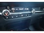 Mazda CX-30 2.0 e-SkyActiv-X M Hybrid KEYLESS - STOEL VERW - STUUR VERW. - PDC/CAM - HEAD UP DIS. - ELEK. ACHTERKLEP - TREKHAAK - CRUISE ADAPTIEF