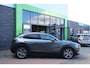 Mazda CX-30 2.0 e-SkyActiv-X M Hybrid KEYLESS - STOEL VERW - STUUR VERW. - PDC/CAM - HEAD UP DIS. - ELEK. ACHTERKLEP - TREKHAAK - CRUISE ADAPTIEF