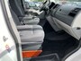 Volkswagen Transporter Kombi 8-persoons 2.0 TDI L1H1 BTW en BPM vrij Airco Cruise control Trekhaak PDC 1e eigenaar Euro 5 Personenbus Kombi Combi Tourer Groepsvervoer Peronenvervoer Ook ideaal voor ombouw naar Camper