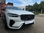 Volvo XC60 B5 R-Design / Panoramadak / 4 zone climat control / HarmanKardon audio /