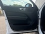 Volvo XC60 B5 R-Design / Panoramadak / 4 zone climat control / HarmanKardon audio /