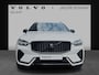 Volvo XC60 B5 R-Design / Panoramadak / 4 zone climat control / HarmanKardon audio /