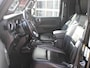Jeep Wrangler Unlimited 2.0T Sahara | Grijs kenteken | Stoel-/Stuurverwarming | Navi |  Adapt. Cruise | Clima | Camera | Leder | Keyless | 20" Velgen
