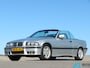 BMW 3-Serie Cabrio 318i * M-Pakket * NL auto * Youngtimer *