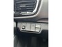 Kia Stonic 1.0 T-GDi MHEV DynamicPlusLine | Navigatie | Keyless entry- & start | Climate control | Achteruitrij camera | Buitenspiegels elektr. inklapbaar | Apple Carplay/Android Auto | Parkeersensoren achter |