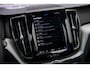 Volvo XC60 T8 Recharge AWD Plus Bright | Long Range | Harman Kardon audio | Verwarmbare voorruit | Full LED | Panoramadak | Adaptive Cruise control | Google Maps | Voorstoelen met geheugenfunctie