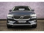 Volvo XC60 T8 Recharge AWD Plus Bright | Long Range | Harman Kardon audio | Verwarmbare voorruit | Full LED | Panoramadak | Adaptive Cruise control | Google Maps | Voorstoelen met geheugenfunctie