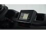 Renault Master T35 2.3 dCi 135 L2H2 Comfort | Direct Leverbaar | Navigatie | Parkeersensoren | Airco | Cruise Control | Vloerplaat In Laadruimte