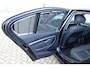 BMW 3-Serie 320D AUTOMAAT SPORTSTOELEN TREKHAAK HUD STOELVERWARMING