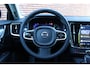 Volvo V90 T6 Automaat AWD Ultimate Bright | Panoramadak | All-Season banden | 360 Graden Camera | Standkachel | Head-Up Display | Verwarmbare Voor- en Achterstoelen | Harman Kardon Audiosysteem | Apple Carplay | Google Infotainment