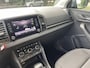 Skoda Karoq 1.0 TSI Style Business | Trekhaak | Achteruitrij camera | Apple Carplay/Android Auto | Airco Autom. | Voorstoelen verwarmd | Cruise control | Keyless Entry- Start | Parkeersensoren | Draadloze telefoonlader |