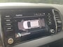 Skoda Karoq 1.0 TSI Style Business | Trekhaak | Achteruitrij camera | Apple Carplay/Android Auto | Airco Autom. | Voorstoelen verwarmd | Cruise control | Keyless Entry- Start | Parkeersensoren | Draadloze telefoonlader |