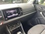 Skoda Karoq 1.0 TSI Style Business | Trekhaak | Achteruitrij camera | Apple Carplay/Android Auto | Airco Autom. | Voorstoelen verwarmd | Cruise control | Keyless Entry- Start | Parkeersensoren | Draadloze telefoonlader |