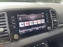Skoda Karoq 1.0 TSI Style Business | Trekhaak | Achteruitrij camera | Apple Carplay/Android Auto | Airco Autom. | Voorstoelen verwarmd | Cruise control | Keyless Entry- Start | Parkeersensoren | Draadloze telefoonlader |