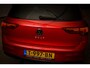 Volkswagen Golf 1.5 TSI Life Business