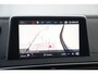 Peugeot 3008 1.2 PureTech Active 131PK Automaat Navigatie Camera 17 inch LMV Getint Glas Carplay Android Bluetooth Parkeersensors