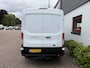 Ford Transit GB 350 L2H2 TDCi 105pk FWD Trend/ Trekhaak met 2500KG trekgewicht/ Parkeersensoren V+A/ DAB/ Cruise control/ 3 Zitplaatsen/ Airco/ Origineel NL/ NAP