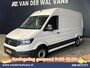 Volkswagen Crafter 2.0 TDI 140 pk L3H3 L2H2 Euro6 Airco | Camera | Navigatie | Apple Carplay | Massagestoel Android Auto, Parkeersensoren, 3000kg trekvermogen
