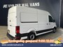 Volkswagen Crafter 2.0 TDI 140 pk L3H3 L2H2 Euro6 Airco | Camera | Navigatie | Apple Carplay | Massagestoel Android Auto, Parkeersensoren, 3000kg trekvermogen