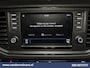 Volkswagen Crafter 2.0 TDI 140 pk L3H3 L2H2 Euro6 Airco | Camera | Navigatie | Apple Carplay | Massagestoel Android Auto, Parkeersensoren, 3000kg trekvermogen